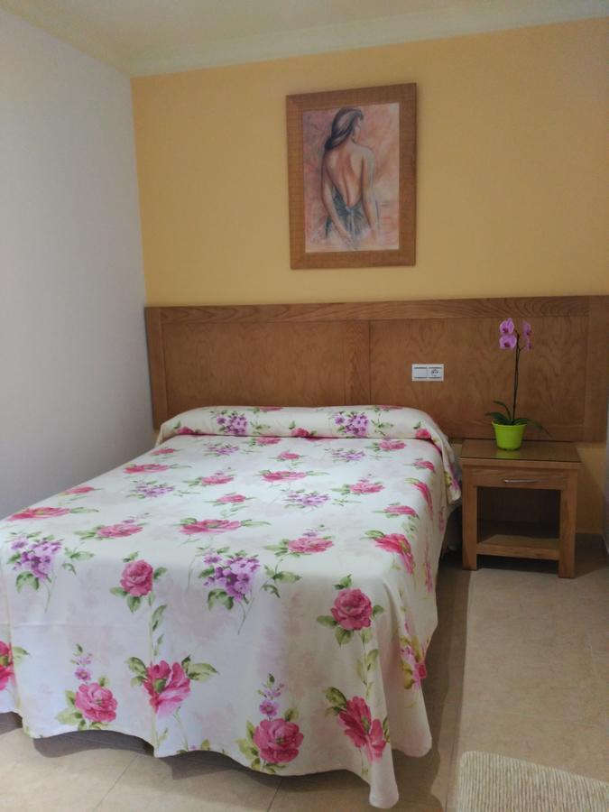 Apartamentos Turisticos Las Yucas Torre Del Mar Exterior photo